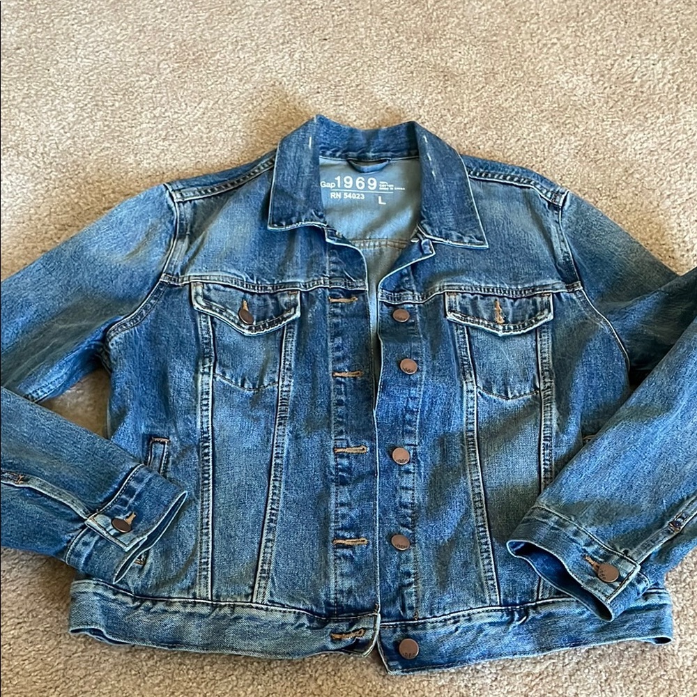 Classic GAP Distressed Blue Denim Jacket